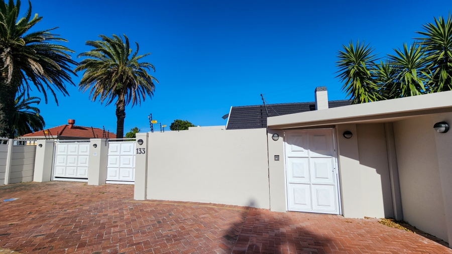 2 Bedroom Property for Sale in Rondebosch Western Cape